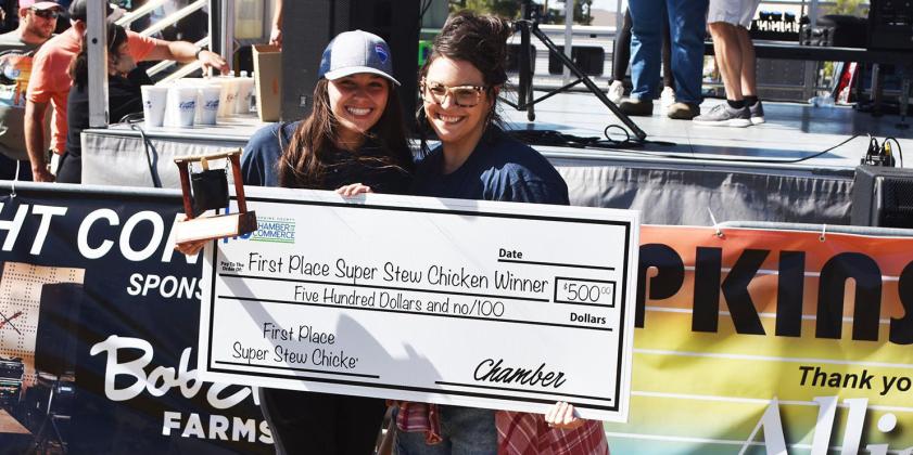 Stew contest draws 7,500 fans