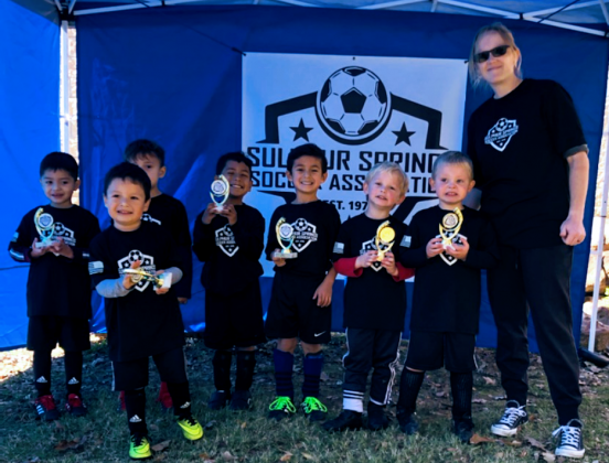 The Under 6 Black Team was coached by Jessica Reddin.