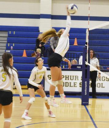 Miller Grove’s Lainy Burnett goes for a kill in the Lady Hornets’ Nov. 5 win over Sulphur Bluff. The Lady Hornets advanced to the regional semifinals where they defeated North Zulch in straight sets. Staff photo by Tyler Lennon