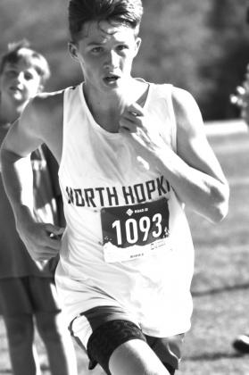 Jonathan Hatley finished first overall at the Tim Menke Invitational Thursday. Staff photo by Todd Kleiboer