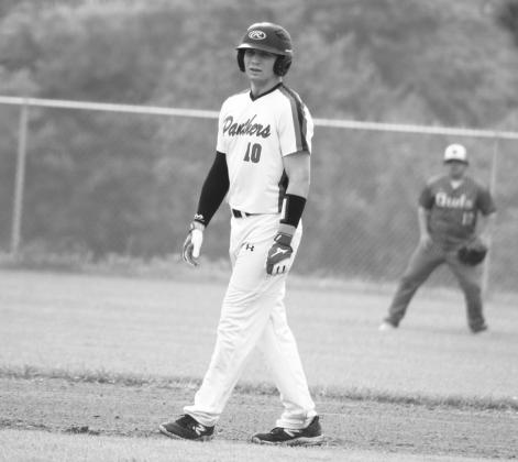 Senior AJ Horton (10) weighs his options on the base paths during the Panthers' game against Yantis Tuesday. In his senior night game, Horton batted 1/2, scored two runs, and recorded an RBI in the Panthers' 16-2 victory. Photo by DJ Spencer
