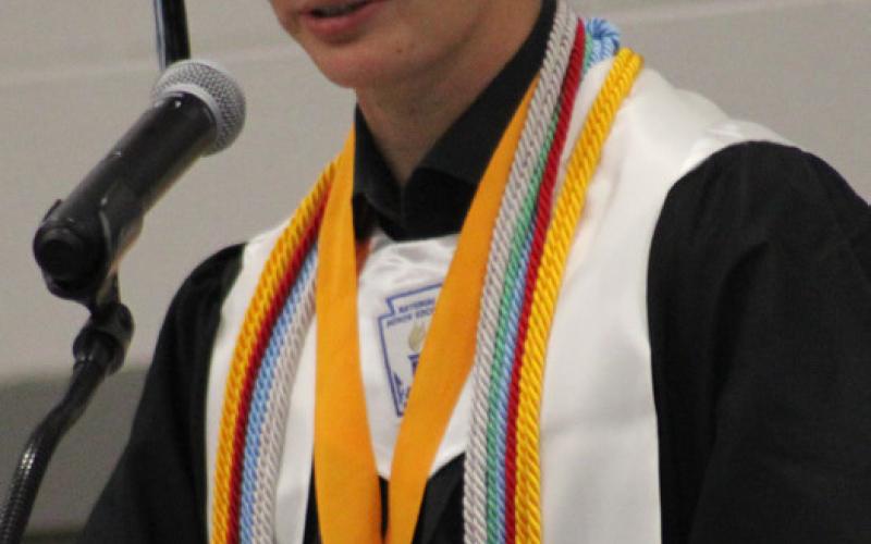 Cade Childress gives the valedictory address at the Como-Pickton CISD 60th Commencement.