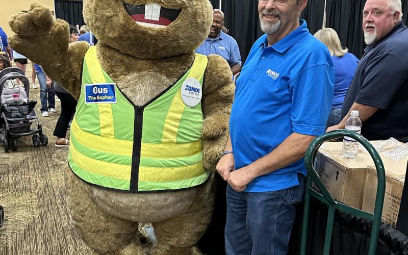 Atmos' Gus the Gopher explains why people should call 811 before digging on property to prevent gas line and other in-ground utility structures from breaking and rupturing.