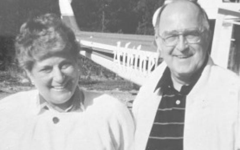 Robert 'Bob' &amp; Joan 'Jodie' Skidmore